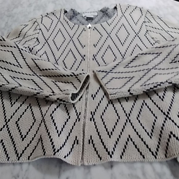 Cardigan - Picture 1 of 2